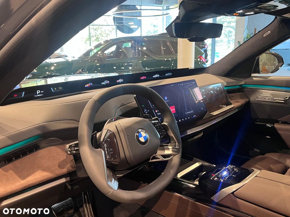 BMW Seria 7 740 xDrive mHEV sport - 13