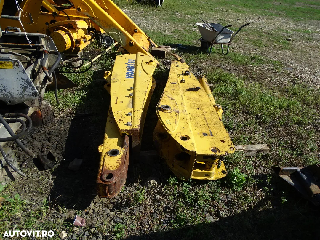 Barat si antebrat Komatsu WB 93 - 3