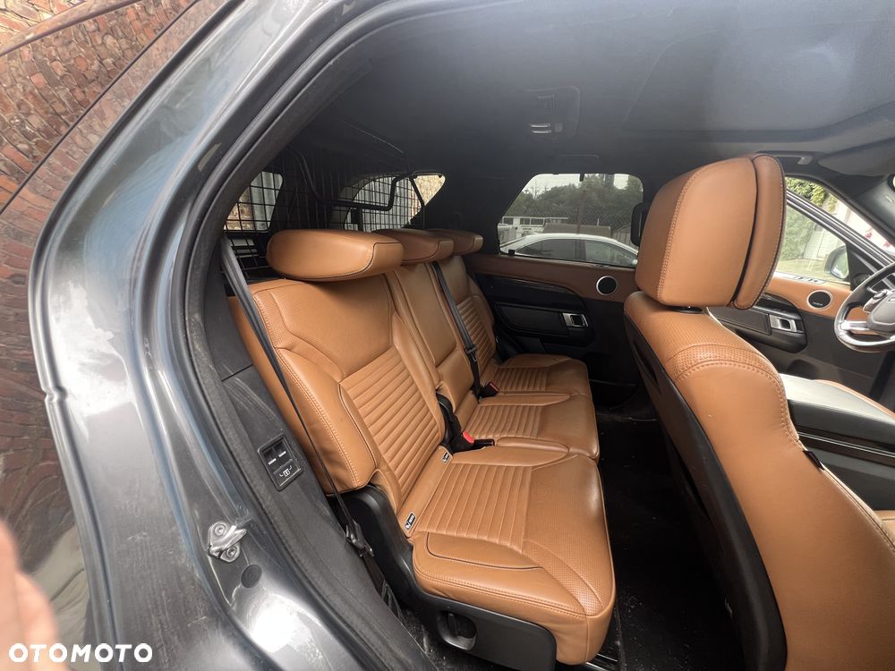Land Rover Discovery 3.0 SDV6 HSE Luxury - 9