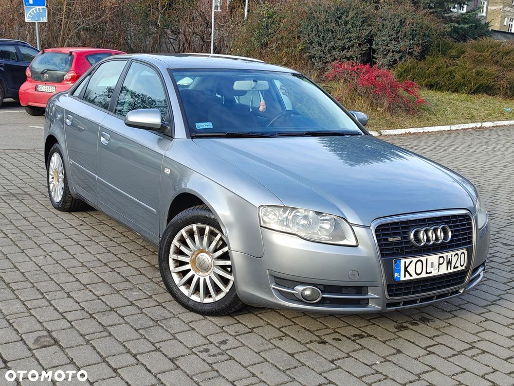 Audi A4 Limousine - 3