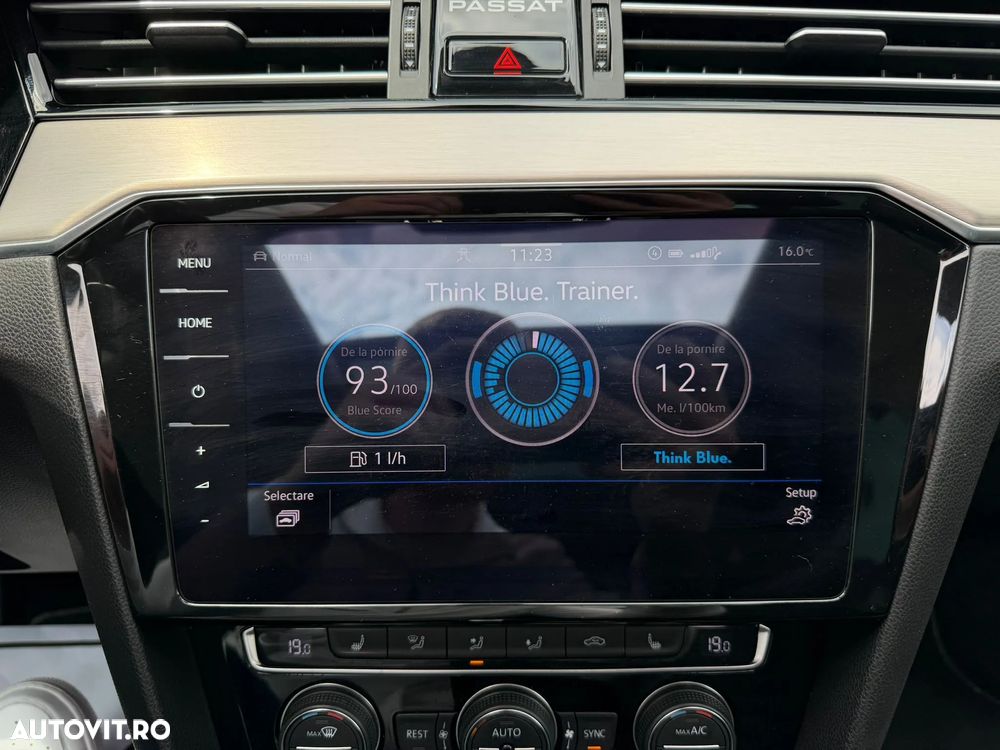 Volkswagen Passat 2.0 TDI SCR DSG Highline - 24