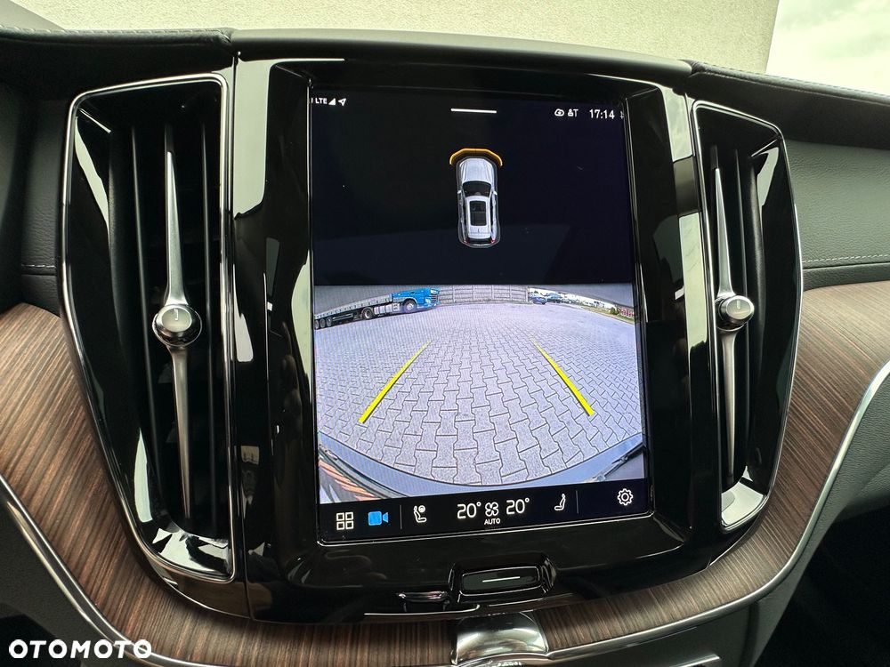 Volvo XC 60 B4 D AWD Geartronic RDesign - 36