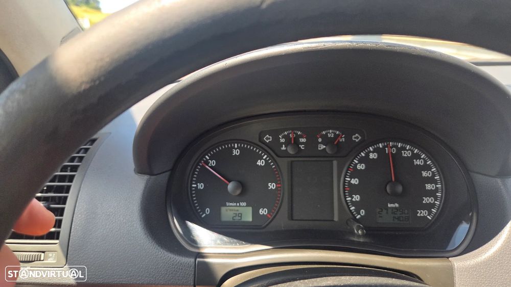 VW Polo 1.4 TDi BlueMotion - 12