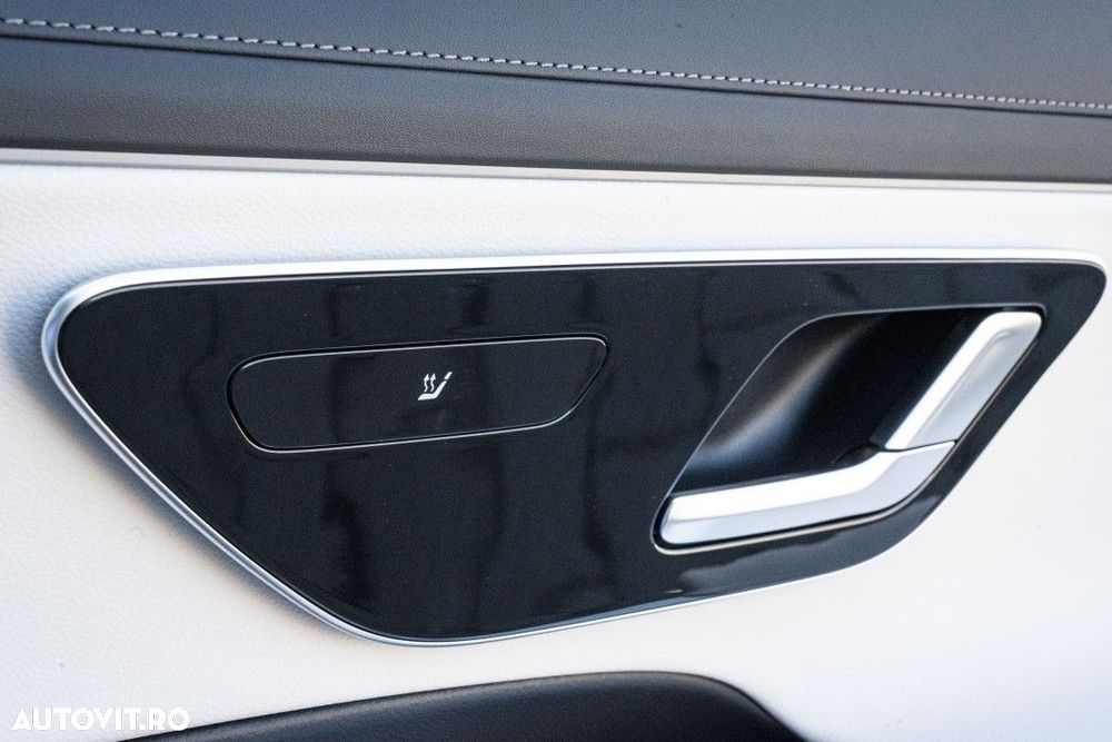 Mercedes-Benz E - 28