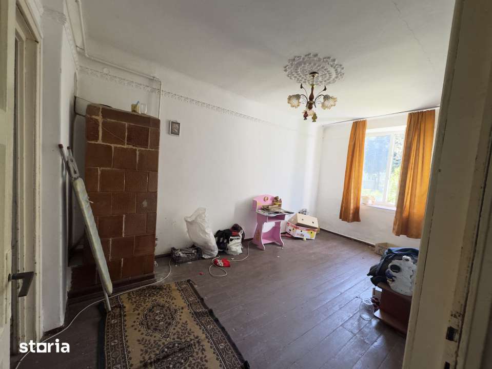 Apartament cu 2 camere in Lucacesti de Moinesti - de vanzare — fotografia 2