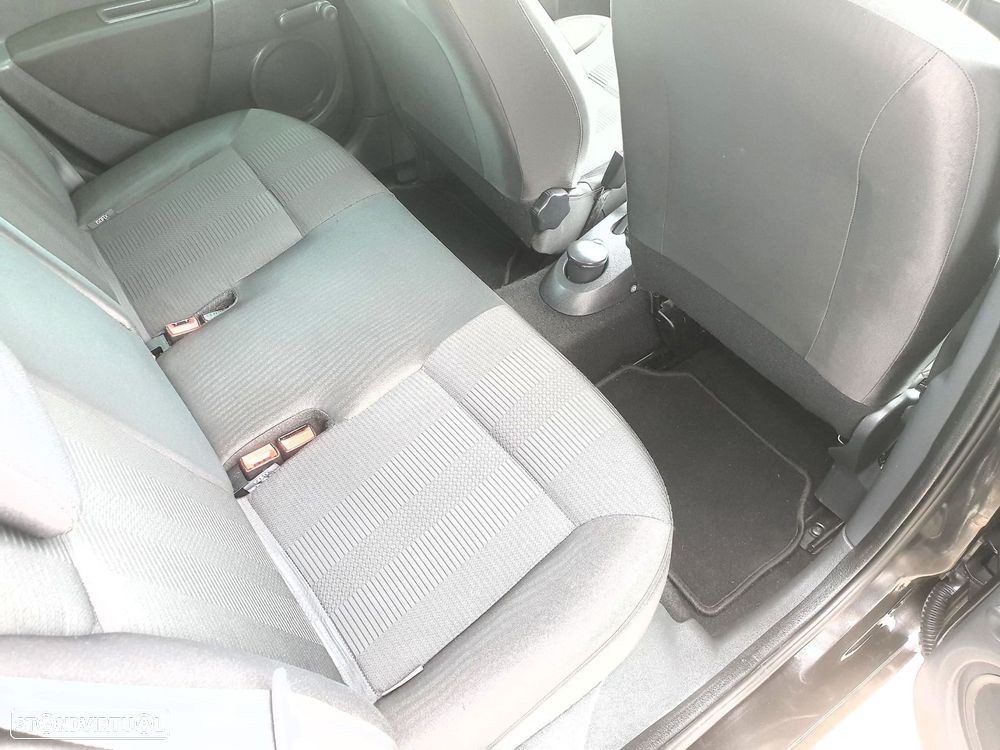 Renault Clio 1.5 dCi Dynamique S - 32