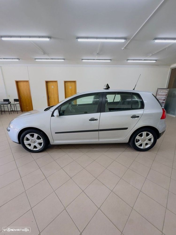 VW Golf 1.9 TDi Confortline DSG - 9
