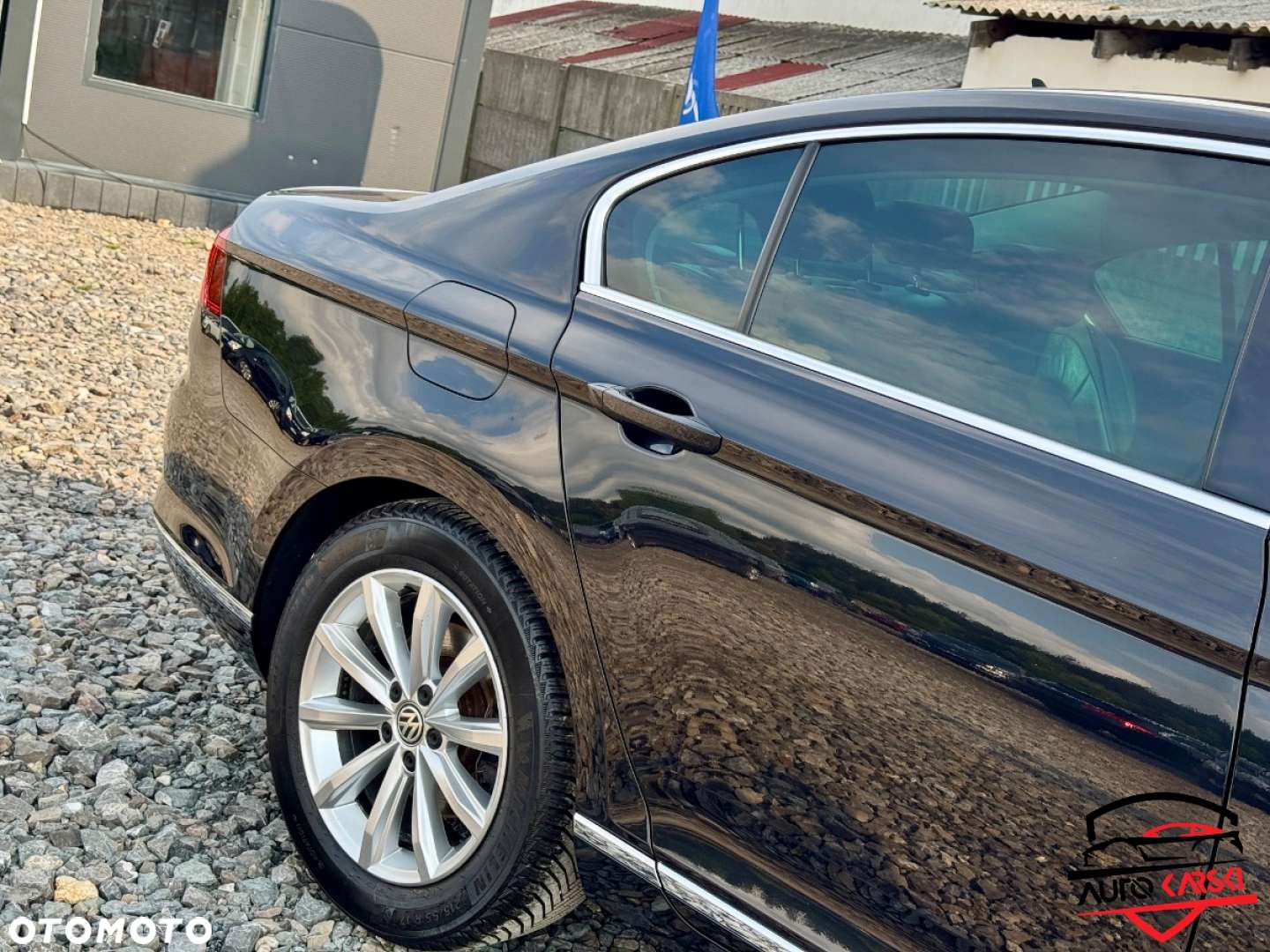 Volkswagen Passat - 14