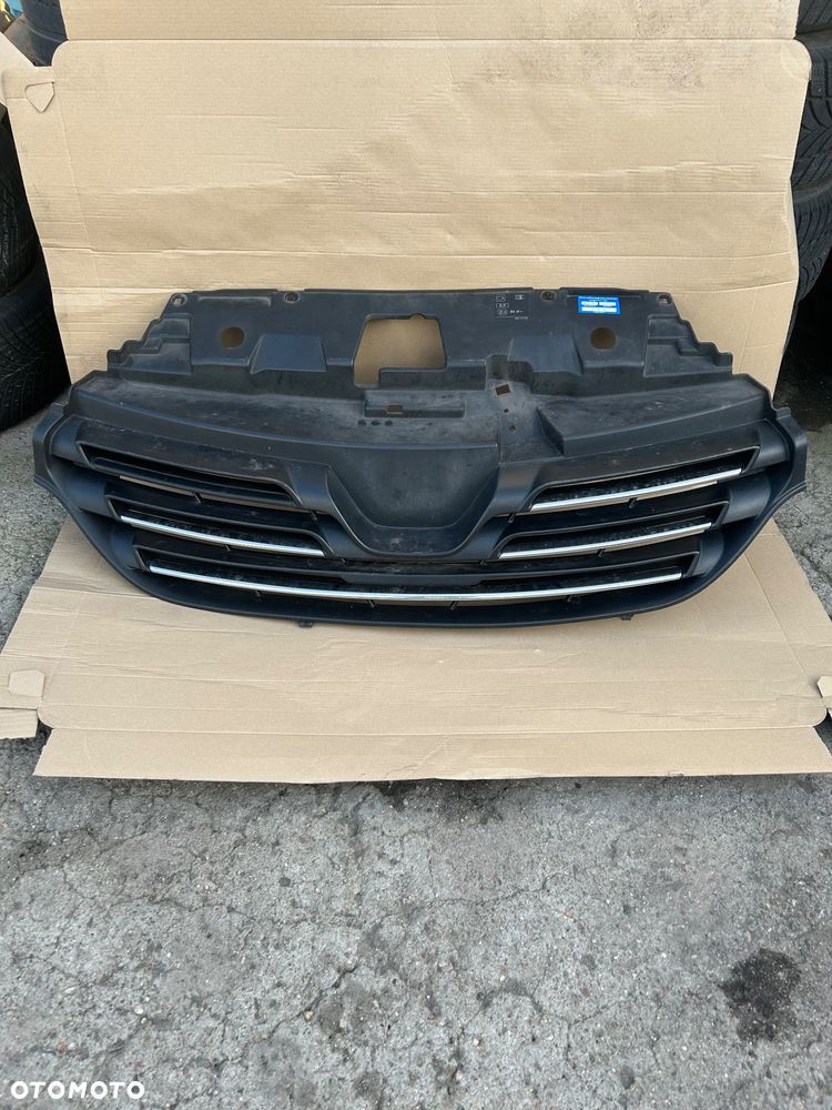 Grill atrapa Renault Trafic III 2017 - 1