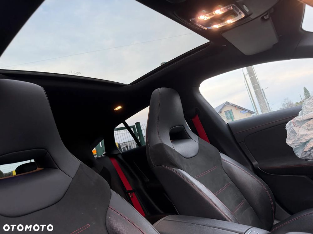 Mercedes-Benz CLA AMG 35 4-Matic 7G-DCT - 18