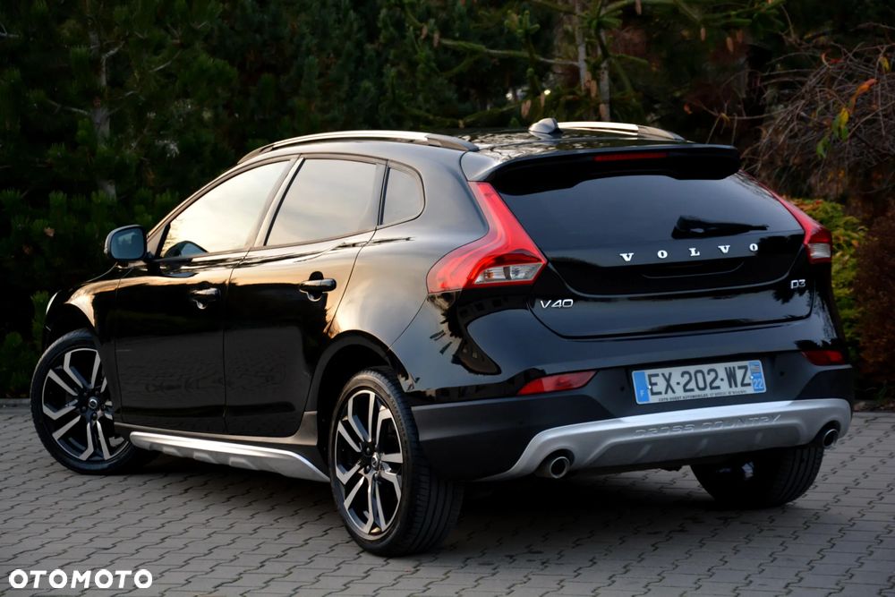 Volvo V40 Cross Country D3 Geartronic Momentum - 13