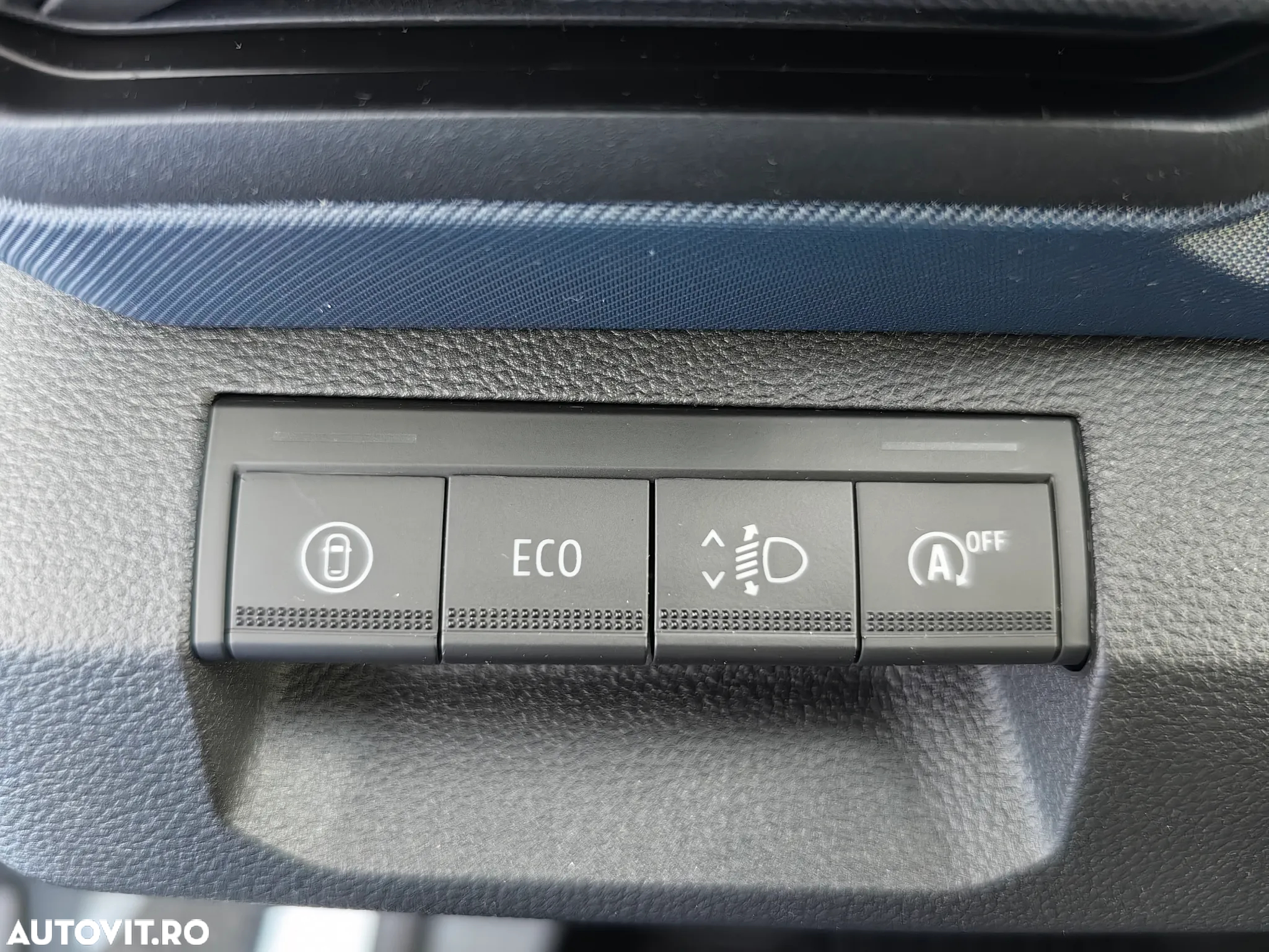 Dacia Duster ECO-G 100 Journey - 16