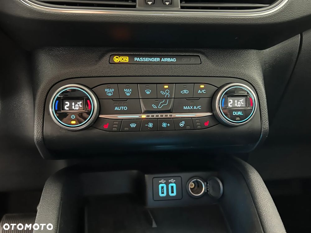 Ford Kuga 2.5P PHEV FWD Titanium X - 33