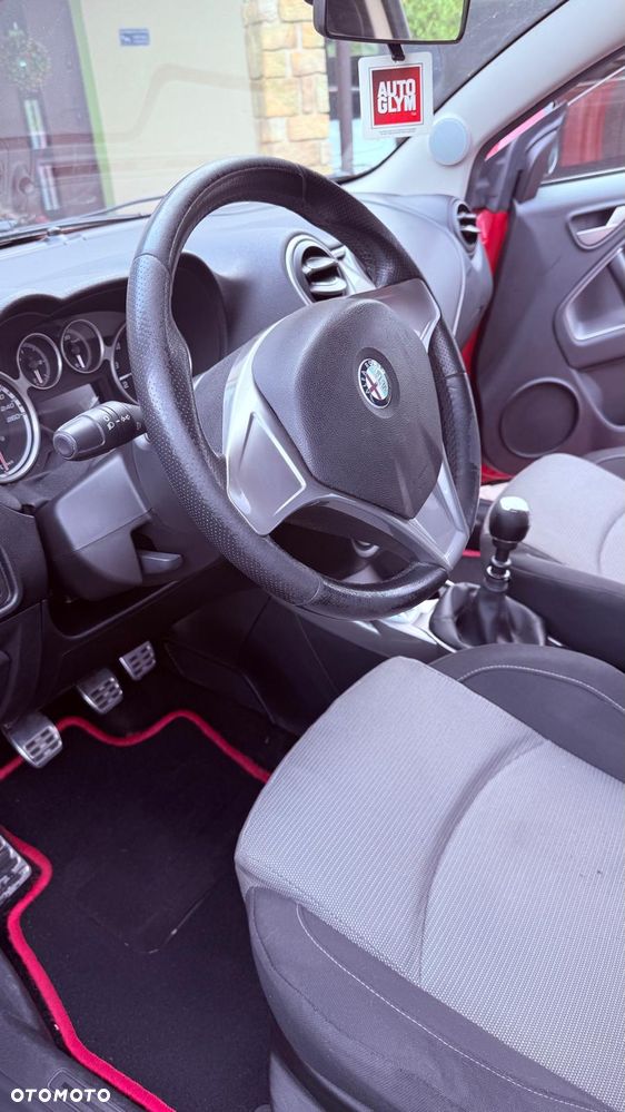 Alfa Romeo Mito 1.4 16V - 11