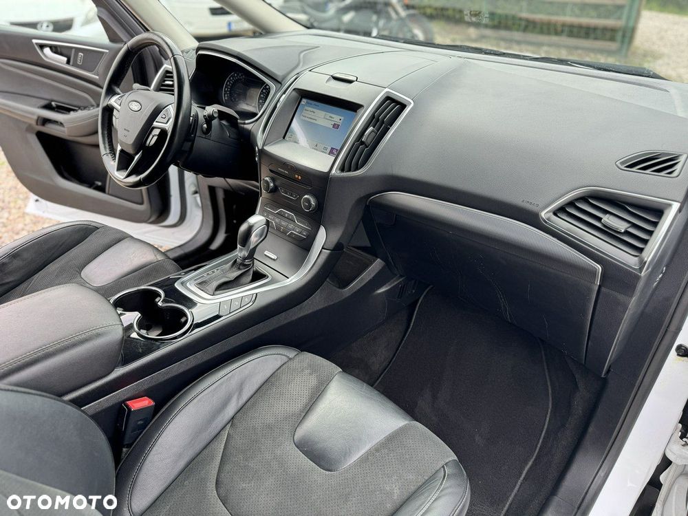 Ford Galaxy 2.0 TDCi Titanium - 38