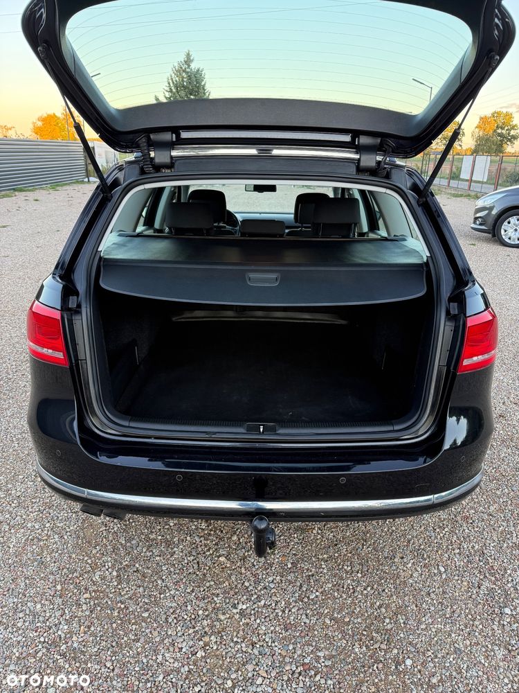 Volkswagen Passat - 26