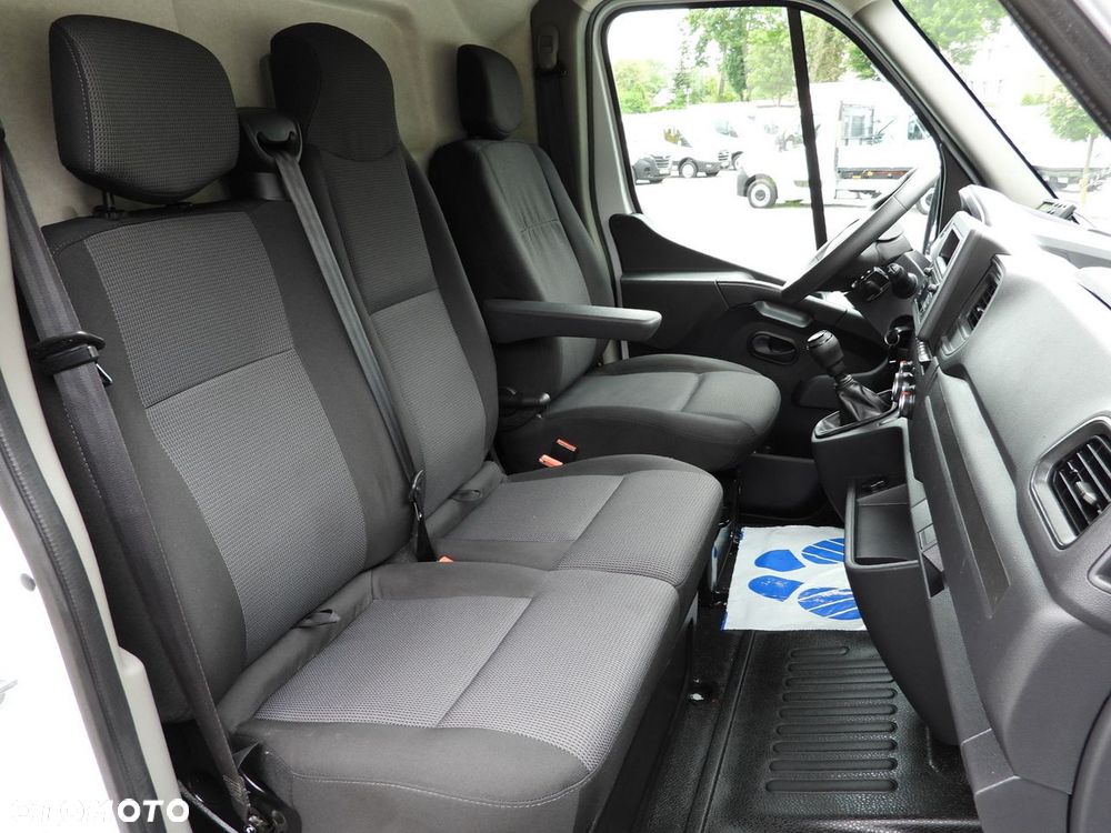 Renault MASTER  FURGON CHŁODNIA  -5*C TEMPOMAT NAWIGACJA LEDY KLIMATYZACJA  135KM - 39