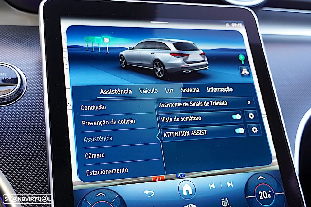 Mercedes-Benz C 300 e AMG Line - 39