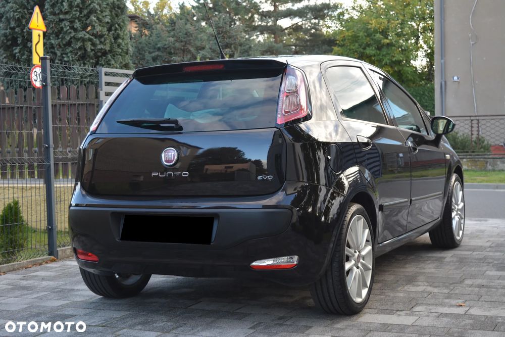 Fiat Punto Evo 2011 photo 5