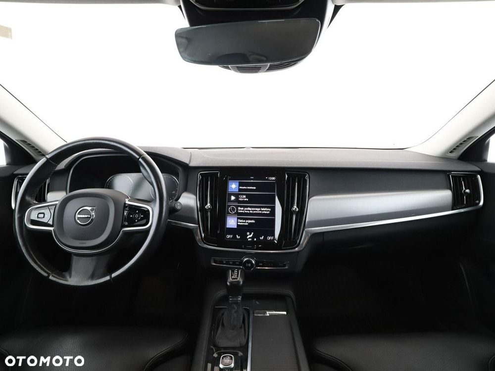 Volvo V90 D3 Momentum - 16