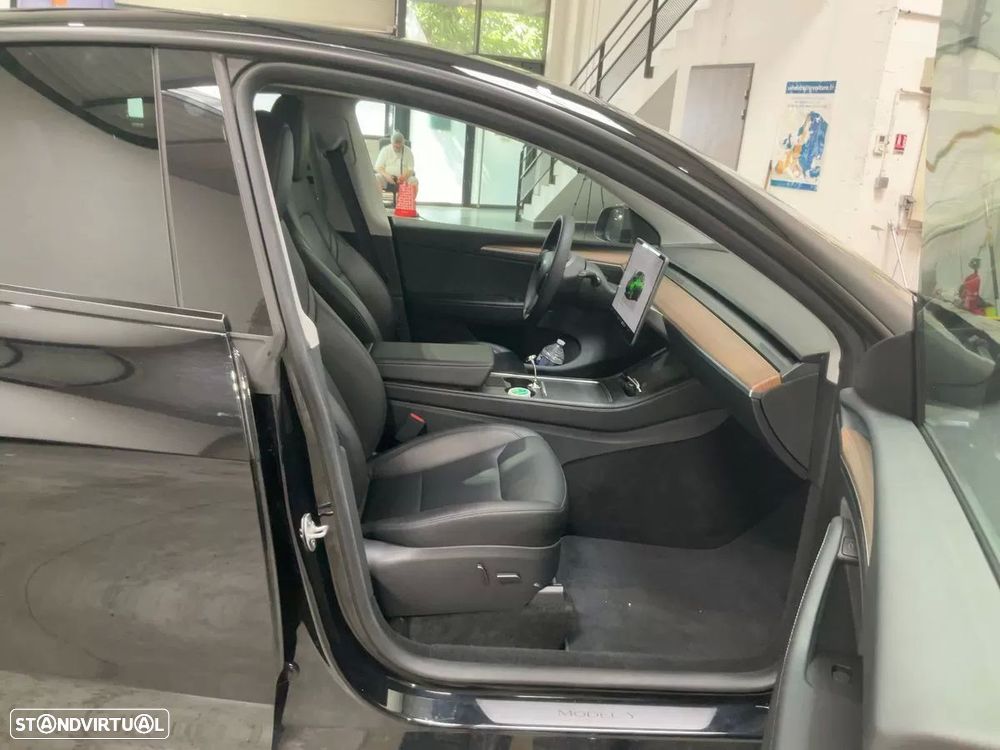 Tesla Model Y Tração Traseira - 5