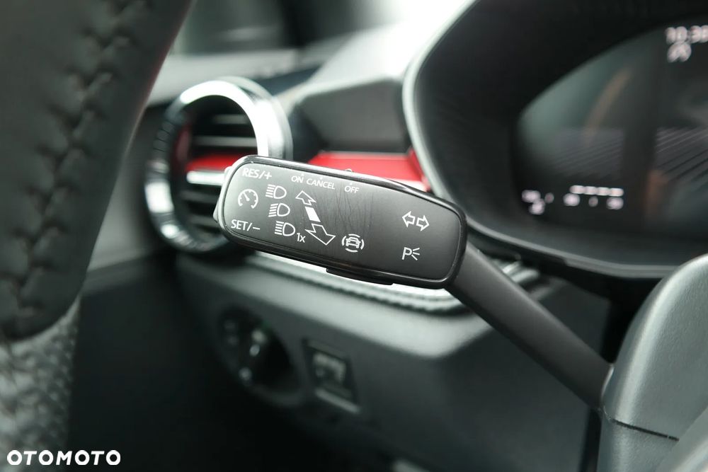 Skoda Fabia 1.0 TSI Monte Carlo - 18