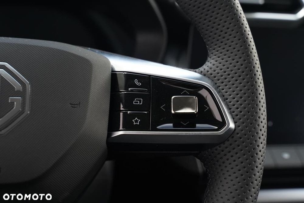 MG ZS 1.5 HEV+ Excite - 17