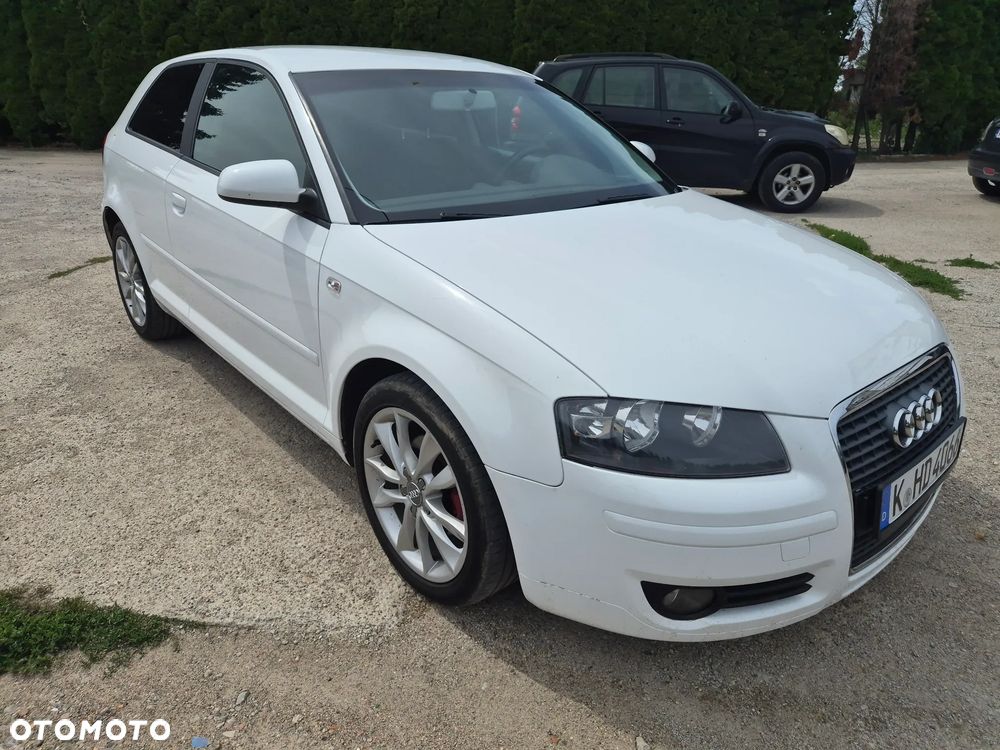 Audi A3 3-drzwiowe 1.6 Ambiente - 4
