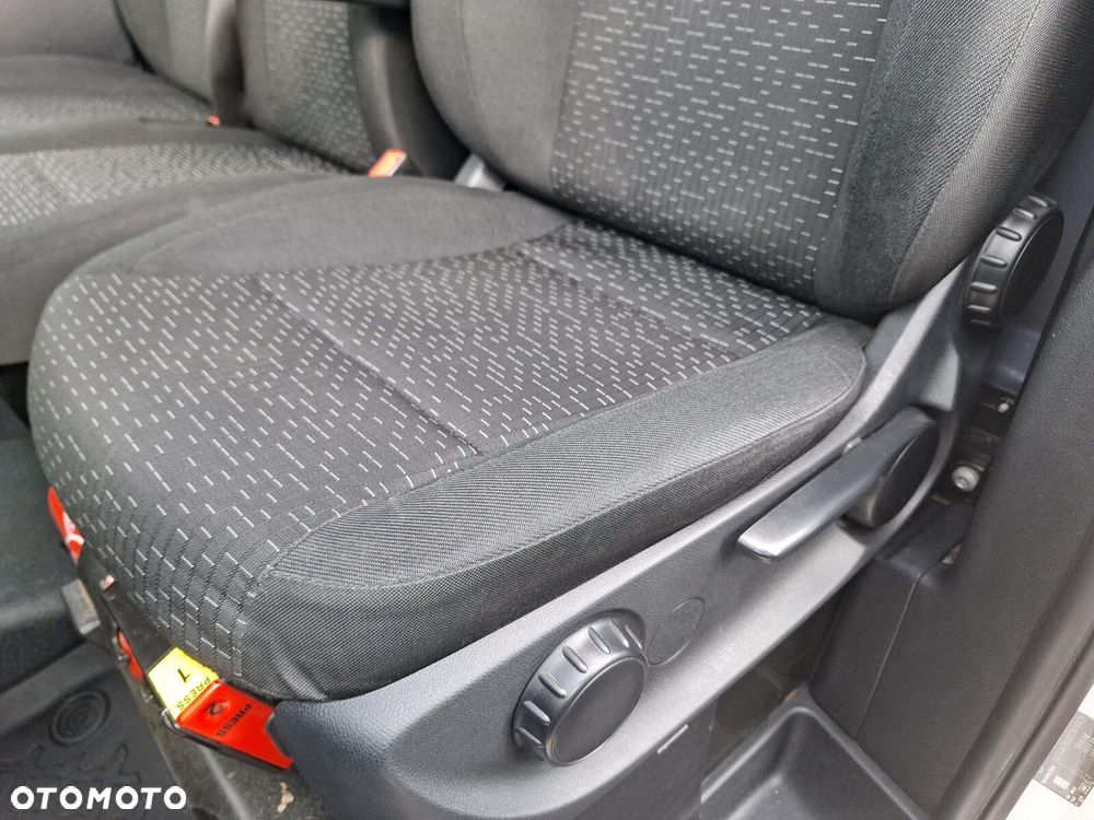 Mercedes-Benz vito - 11