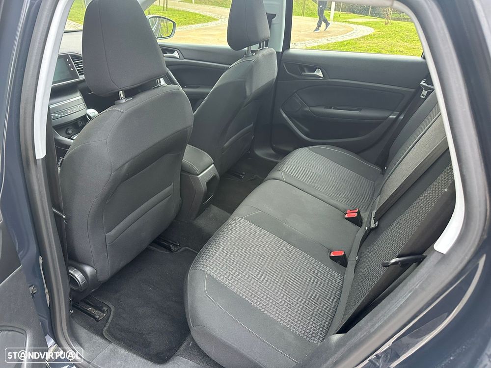 Peugeot 308 SW BlueHDi 100 Stop & Start Active - 13