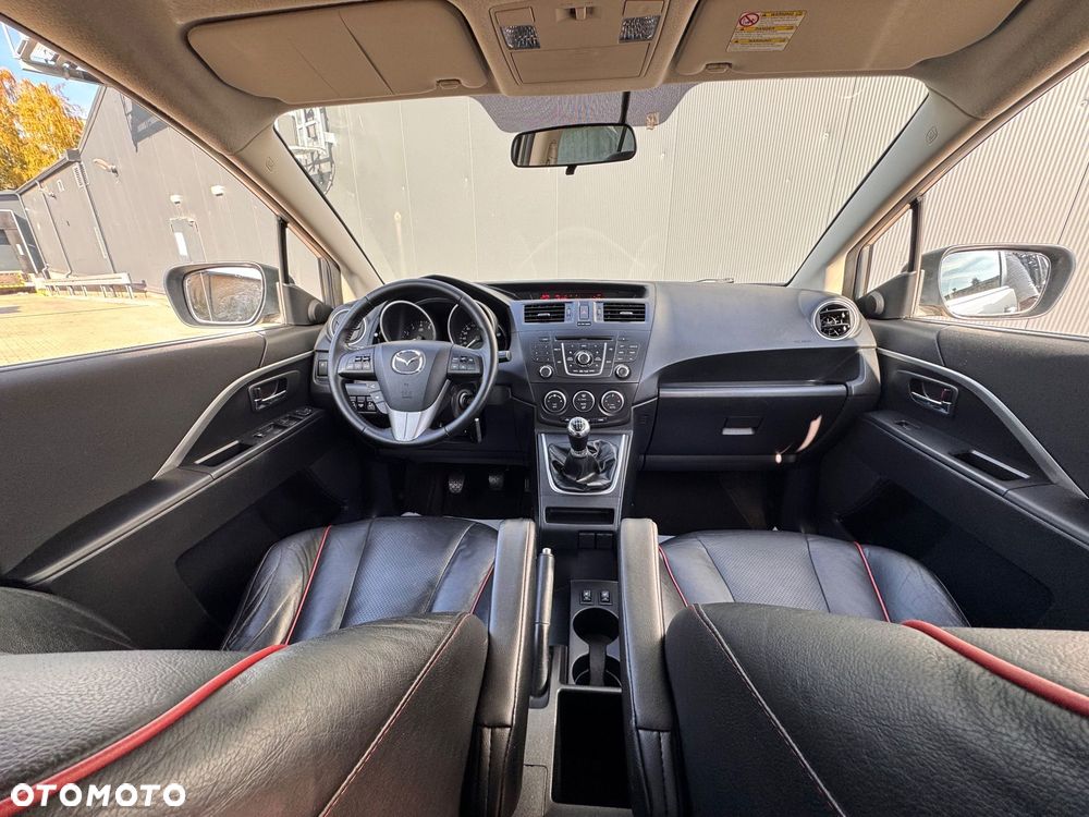Mazda 5 - 30