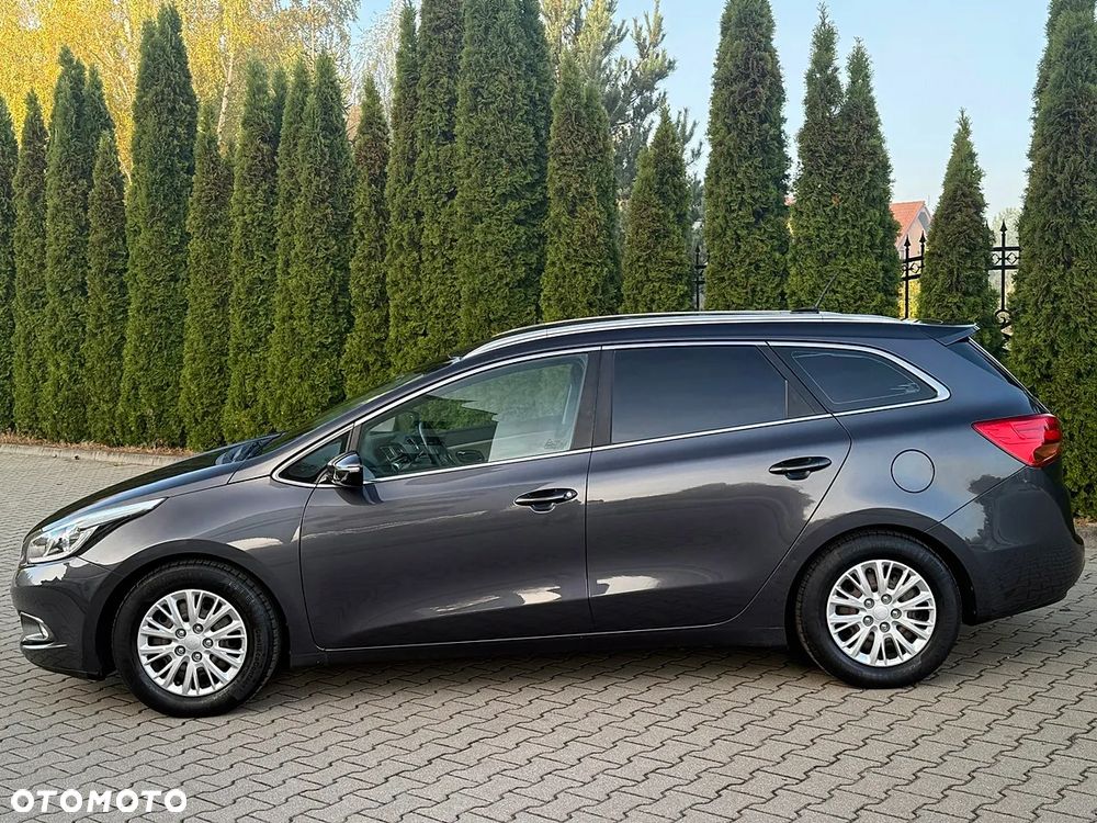 Kia Ceed 1.6 GDI Platinum Edition - 9