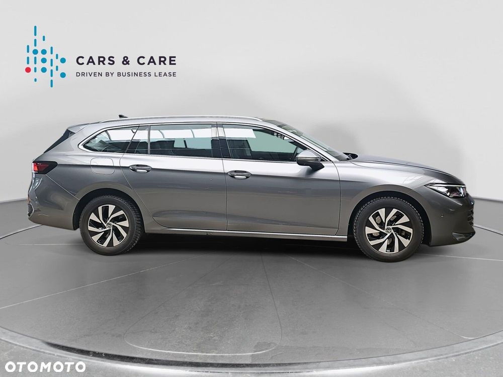 Volkswagen Passat - 7