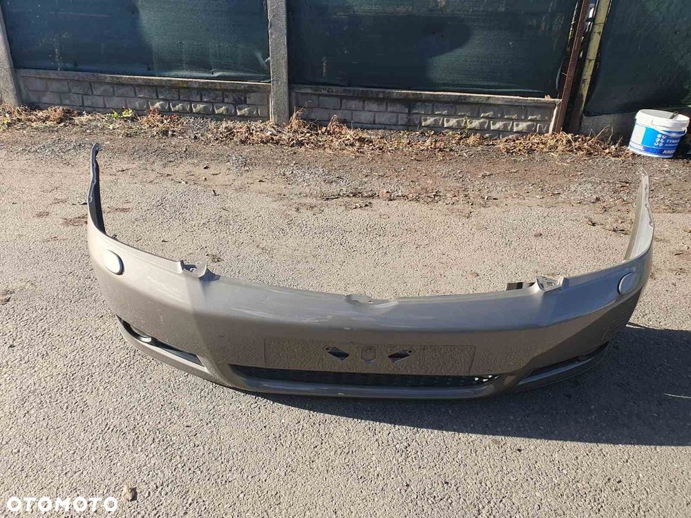 ZDERZAK PRZÓD TOYOTA COROLLA VERSO KOD 4S0 - 4