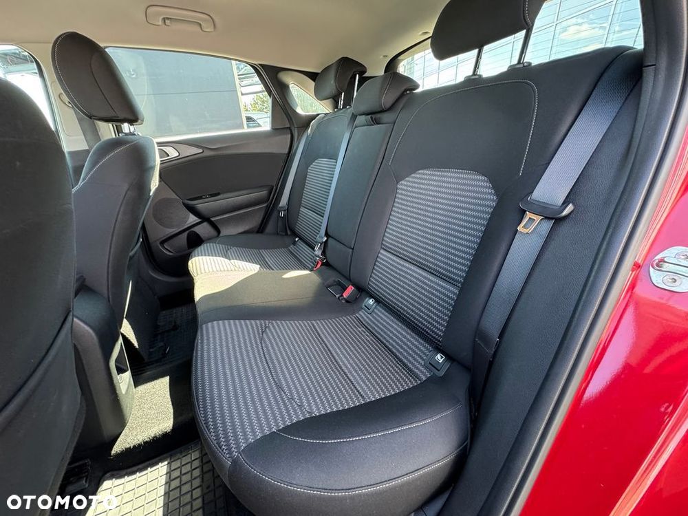 Kia Ceed 1.5 T-GDI M DCT - 20