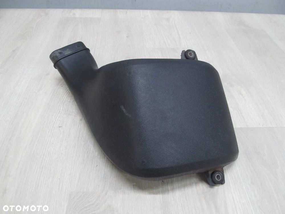 VOLVO XC90 2.4 D5 RURA DOLOT POWIETRZA 30636844 02-14 - 1