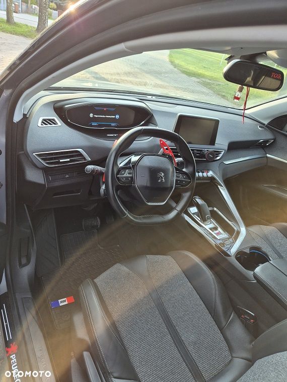 Peugeot 3008 BlueHDi 130 Stop & Start EAT8 Allure - 16