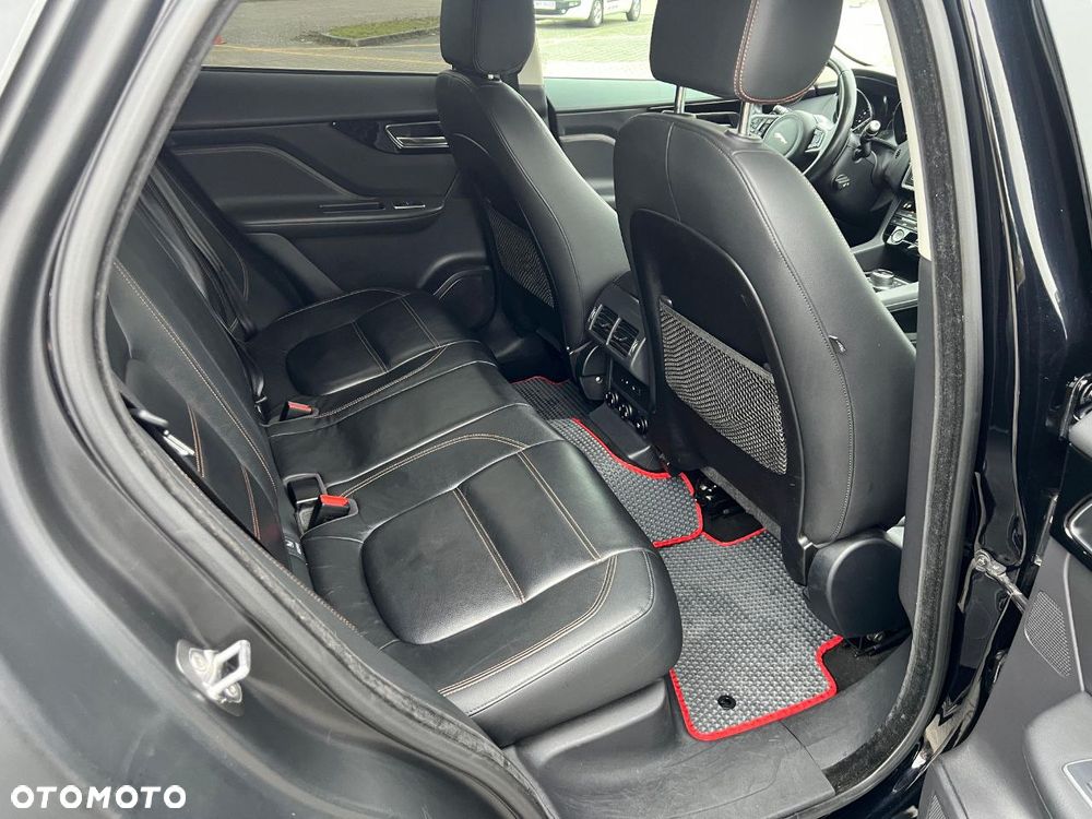 Jaguar F-Pace 2.0 i4D AWD Portfolio - 13