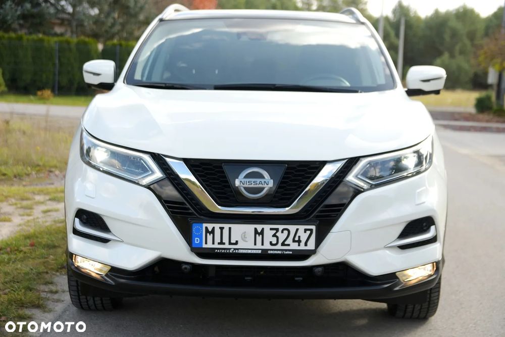 Nissan Qashqai 1.6 DIG-T TEKNA+ - 12