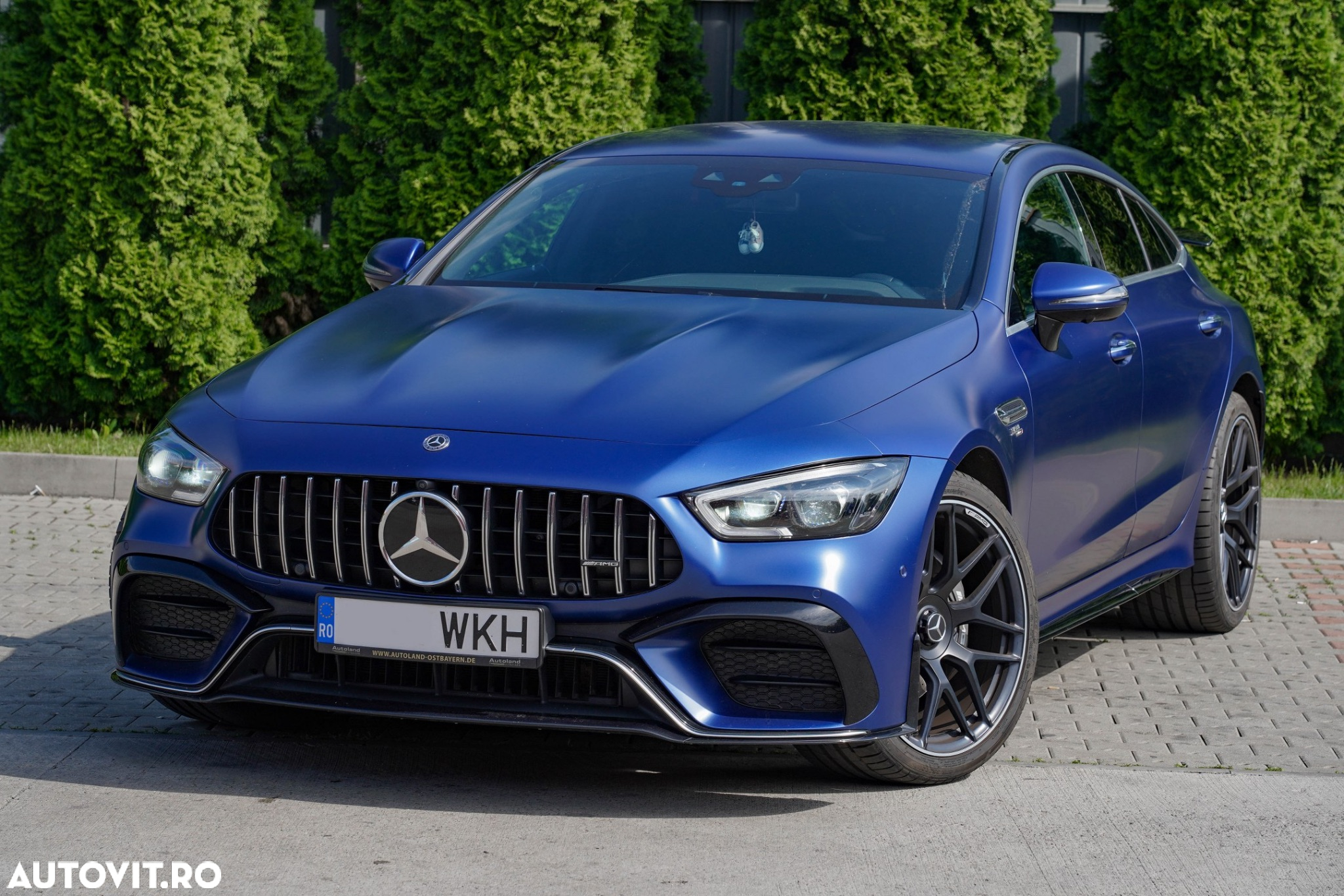 Mercedes-Benz AMG GT - 3