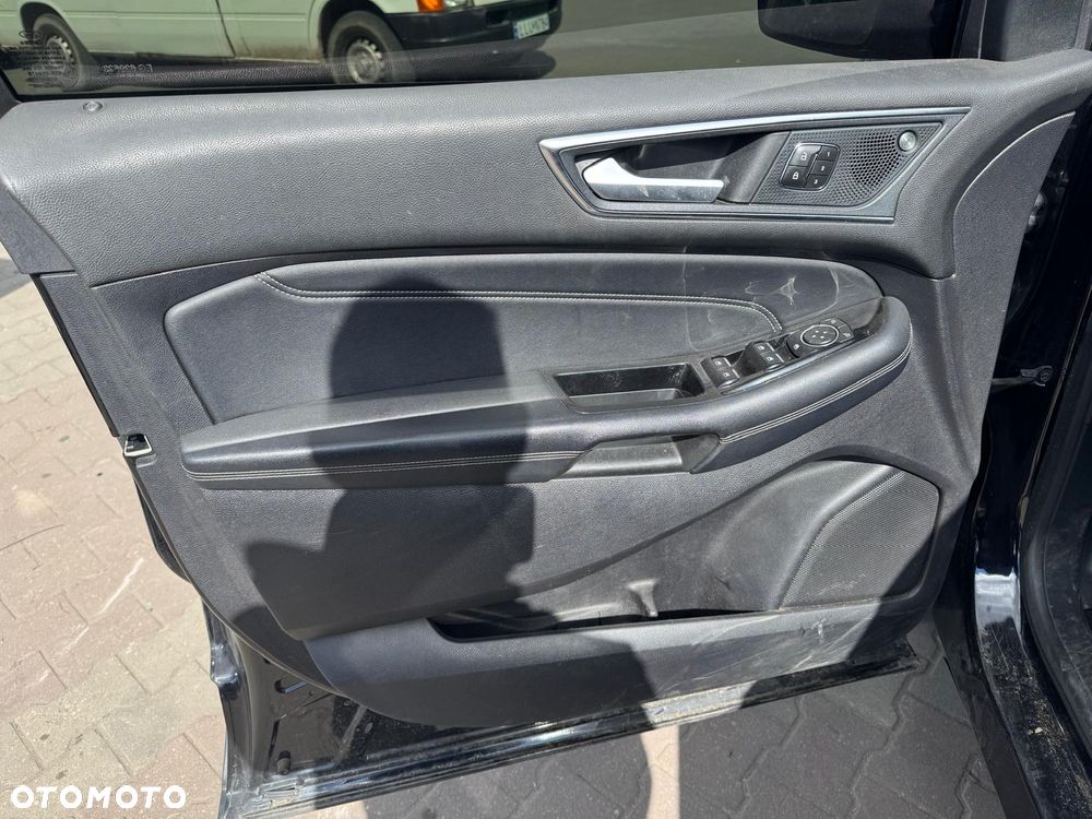 Ford Edge - 13