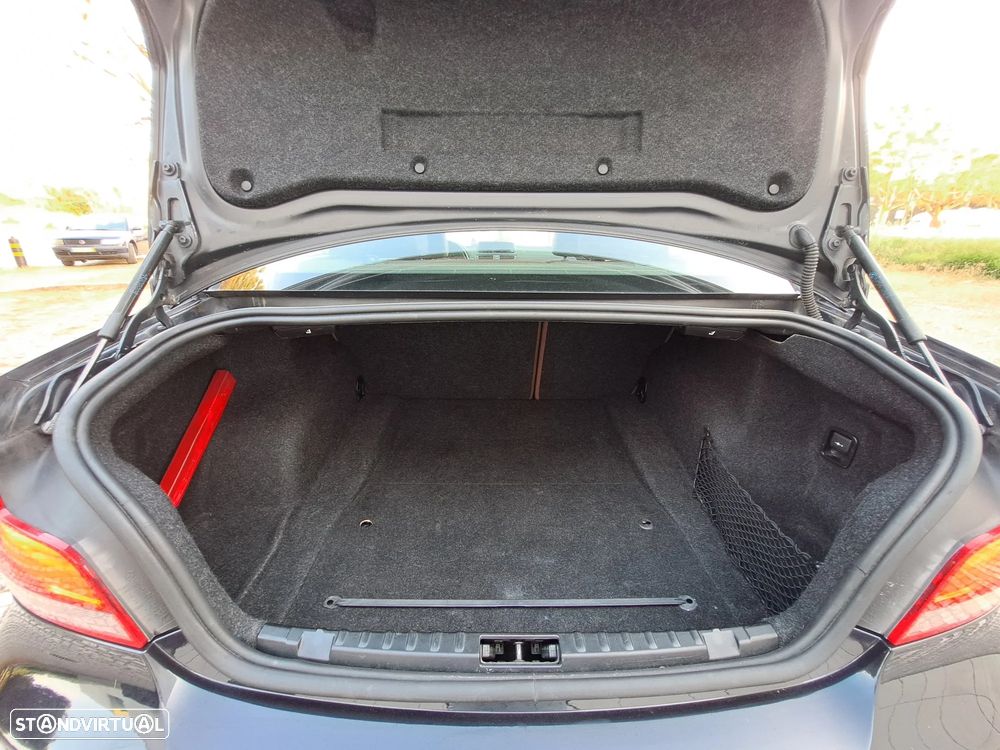 BMW 118 d Edition Sport - 24