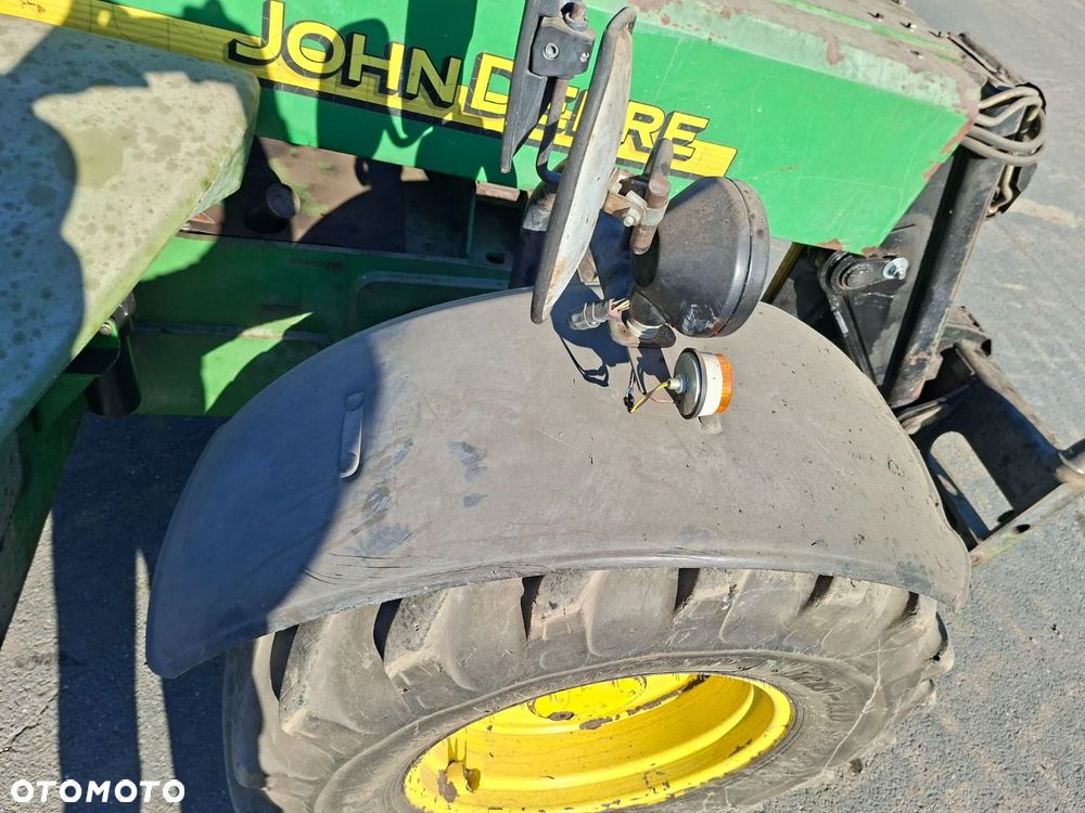 John Deere 3400 4X4 - 40