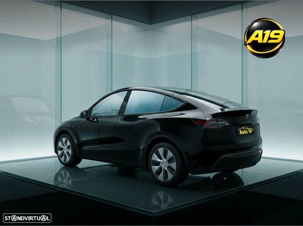 Tesla Model Y RWD - 6