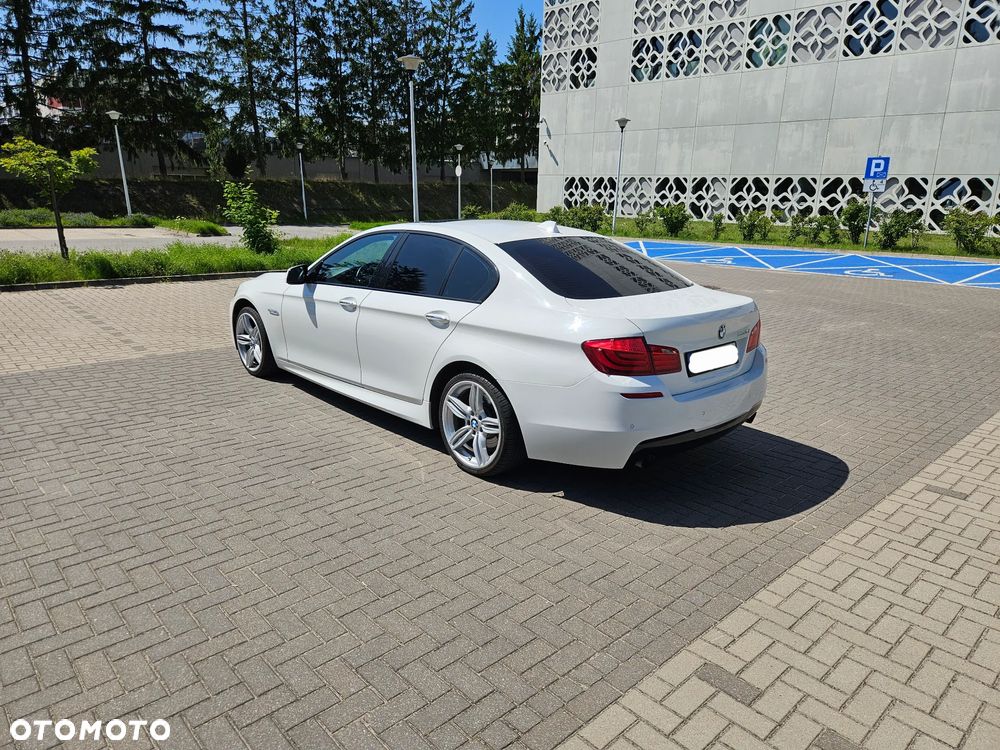 BMW Seria 5 535i - 7