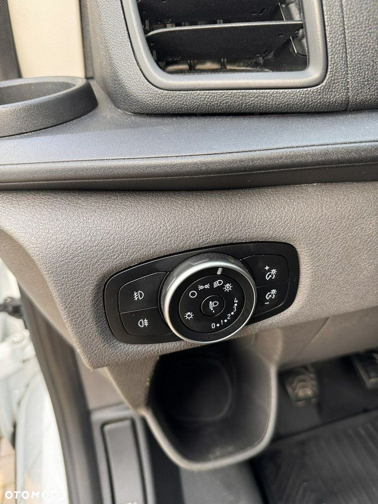 Ford Transit Custom - 33