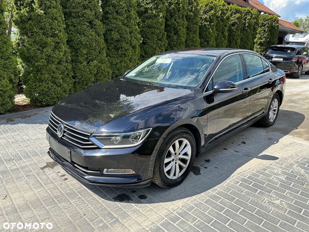 Volkswagen Passat 1.6 TDI (BlueMotion Technology) Trendline - 1