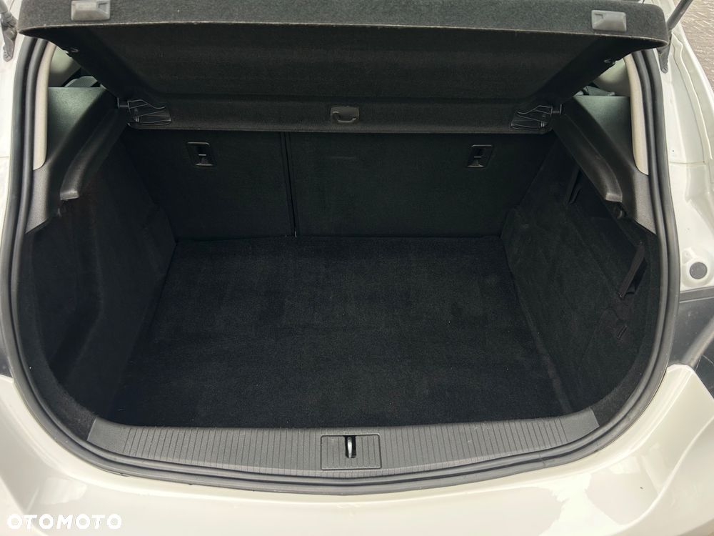 Opel Astra 1.7 CDTI Cosmo - 33