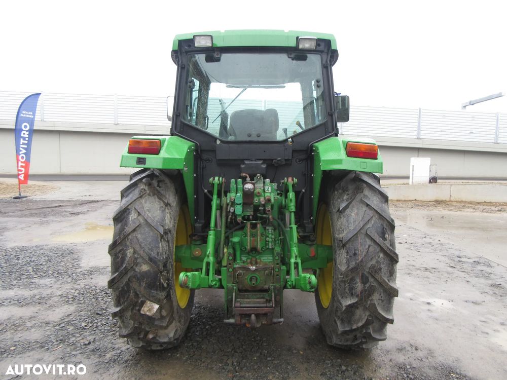 John Deere 6110 - 11