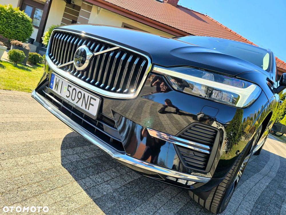 Volvo XC 60 B4 D AWD Plus Bright - 28